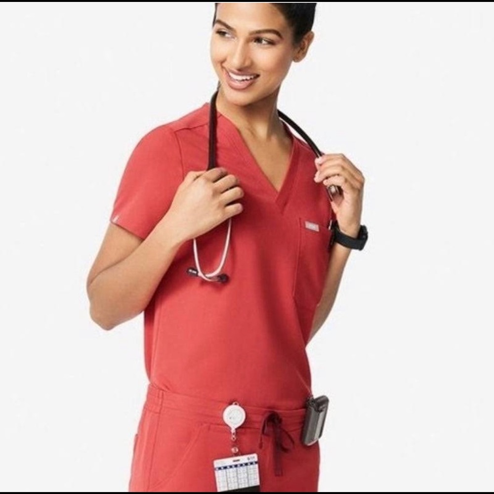 FIGS limited edition Clay scrubs - womens
